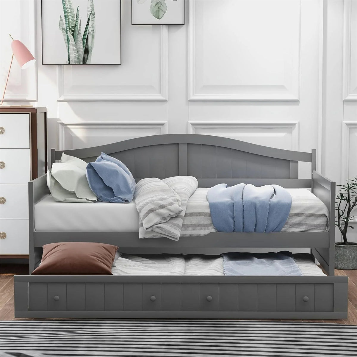 Wood Daybed with Trundle B511152