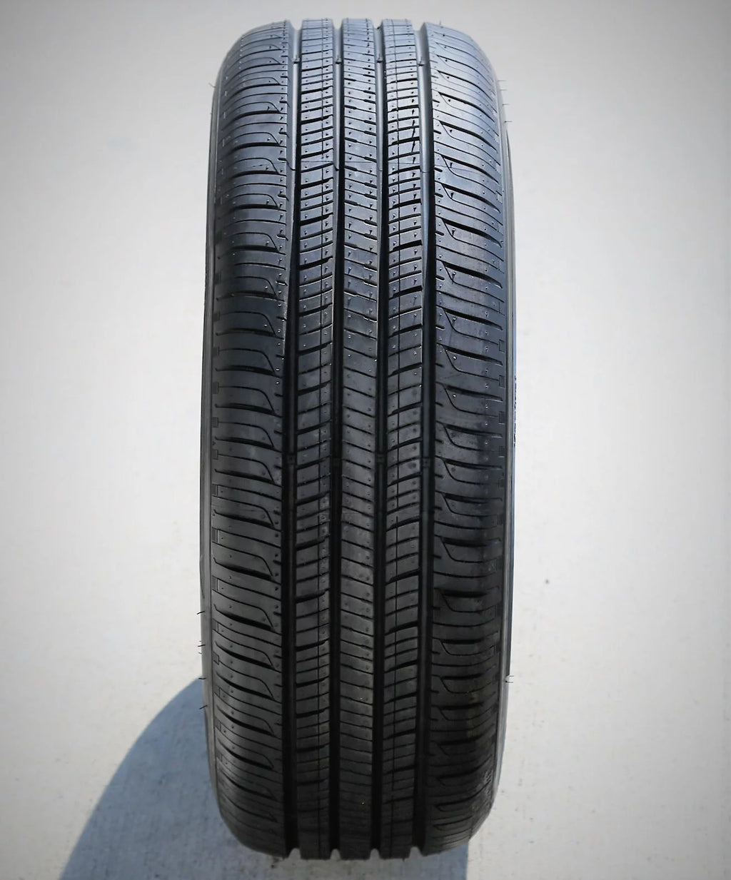 All Season 215/55R16 93H Passenger Tire P65911