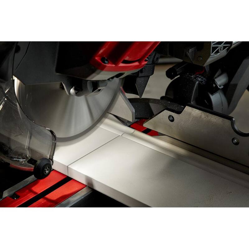 18V Cordless 7-1/4 in. Dual Bevel Sliding Compound Miter Saw Kit C837